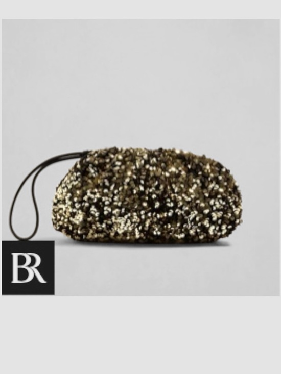 Banana Republic Factory Handbags - 🆕 Banana Republic Factory Sequin Clutch.  New with Tags